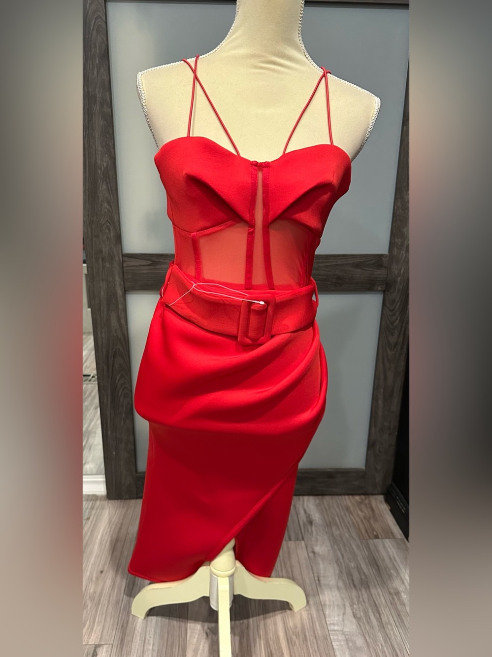 NWOT ASOS Design size 2 Red Belted Structured BodyCon Pencil Dress Corset HOCO